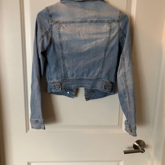 Cropped denim jacket - Picture 4 of 4